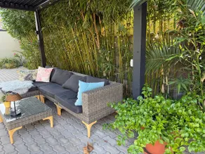 Boutique apartment with private entrance - Image 4