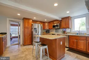 Chesapeake Farmhouse · Beach & Pier Access - Image 3