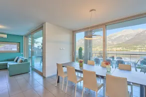 Bellagio apartment with heated pool and sauna - Image 4