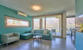 Bellagio apartment with heated pool and sauna - Image 2