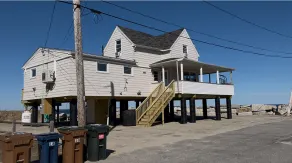 Ocean Views/Huge Porch/Sleeps 12/Walk to Beach - Image 3