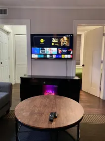 Luxurious 3Br with parking on premises 🌔 - Image 5