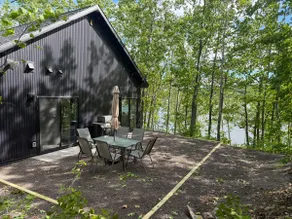 New Modern Waterfront Home - Image 4