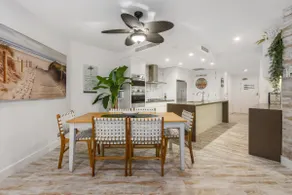 Immaculate 3 Bedroom Apartment with Plunge Pool - Image 5