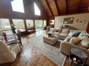 Mountain Cabin-Hot Tub, 1/4 mile off BR Parkway - Image 2