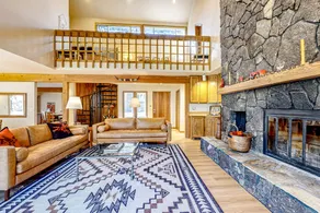 Mountain-view ranch house with fireplace, W&D, cen - Image 3