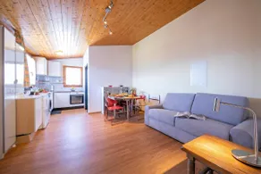 Petit Cadeau with Terrace and Private Garden - Happy Rentals - Image 3