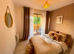 Bright apartment • Private parking • Wifi - Image 2
