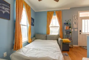 Walk to Beach: Family Home w/ Patio in Galveston - Image 5
