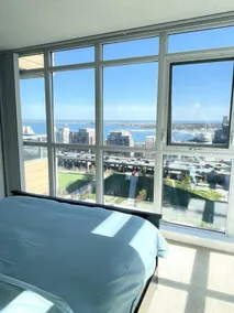 Elegant 1Bedroom near CNTower - Image 4