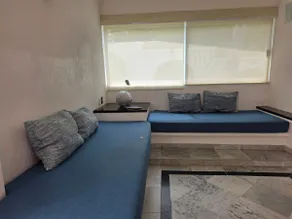 Villa 5 minutes from the beach with parking - Image 2