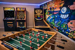 Family Retreat - Near Legoland & Beach, Dogs Free - Image 4