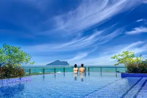 Romantic Seaview Hot Spring Suite with Breakfast (Weekdays) (Pet- and EV-Friendly) - Image 4