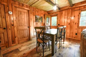 Rustic Cabin: 8 min to Stratton 10 min to Mt. Snow - Image 5
