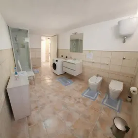 STELLA MARINA holiday apartment, 450 meters from the sea, independent entrance - Image 5