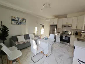 Adorable 2 bed suites with private entrance - Image 4