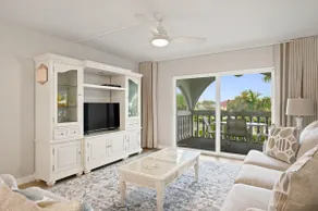 Stunning and Spacious West Gulf Drive Residence - Image 2
