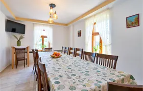 Awesome Home In Konjscina - Image 4