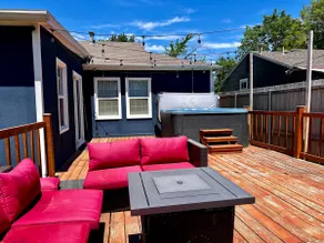 Blue Bungalow - Outdoor Lounge Near Gathering Pl. - Image 5