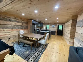 NEW Peaceful Bear Cabin- 3BD/2BTH - QUIET GETAWAY - Image 5