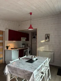Fougère Cottage with Jacuzzi - Image 5