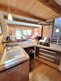 Panoramic eco-lodge, nearby body of water - Image 4