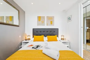 Downtown Cannes Modern 1-Br Apartment - Image 3