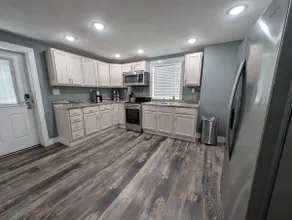 Quiet 2BR Main St Hideaway | 1-2 Min to Downtown - Image 2