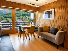 Stunning Alps view · Central · 4 Vallées - Image 2