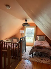 Historic Farm House | View | Cozy Getaway | WI-FI - Image 5