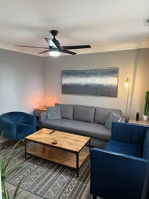 Luxurious 3Br with parking on premises 🌔 - Image 2