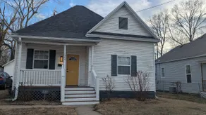Raven's Nook-Near Downtown SGF/RT 66/MSU - Image 3