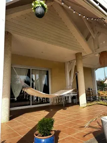 Country house with pool - Image 4