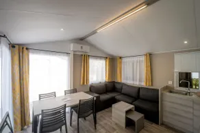 Spacious chalet for 4 people close to the sea - Image 3