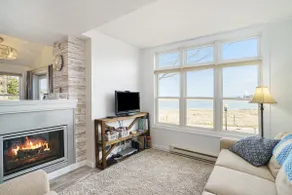 Updated, LK MI View - Pet Friendly! - Image 4