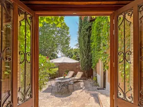 Les 3 Rêves – Entire house, 3 bedrooms & parking - Image 4