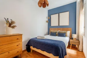 The Collection Barcelona - Bright 4BD with terrace near Arc de Triomf - Image 5