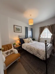 Charming 2 Bedroom Cottage in Marlborough - Image 3