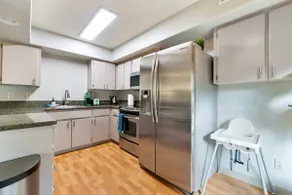 Two Side-by-Side Townhomes · 6BR · Safe & Quiet - Image 4