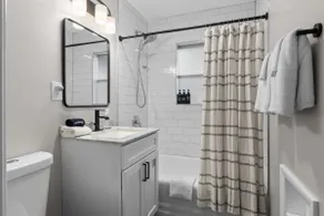 The Marvy Madison Brookside/Gathering Place - Image 3