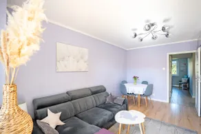 Apartment in the quiet of the forest with free parking - Image 5
