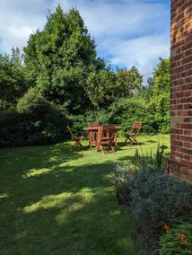 Charming two bedroom converted Chapel - Image 3