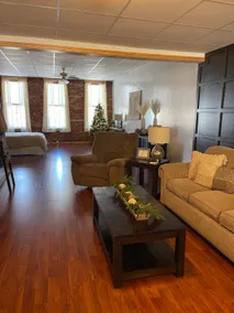 Modern Loft in Historic Downtown - Image 2