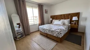 2-bedroom loft with balcony, quiet neighborhood - Image 5