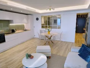Superb 2P waterfront apartment - Image 3
