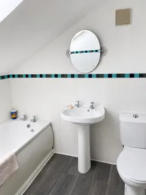 Spacious 6BR Gated Home, Sleeps 9, Private Drive - Image 2