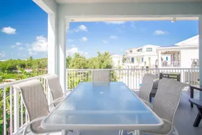 Martin`s Beach House Coco Plum Dream on Avenue G 4 bedroom 3 bath with pool and jacuzzi and 30 ft of dockage - Image 4