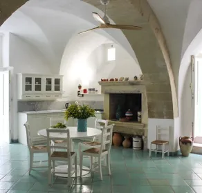 Casa Maricla - Authentic Salento Stone House near the Sea in Otranto Old Town - Marea Stays Collection - Image 2