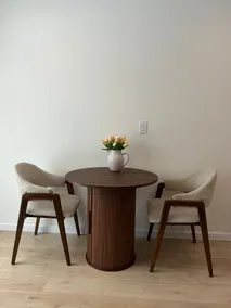 Private Guest Suite with a Separate Entrance. - Image 3