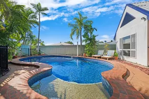An Absolute Poolside Break by Casuarina Beach - Image 4
